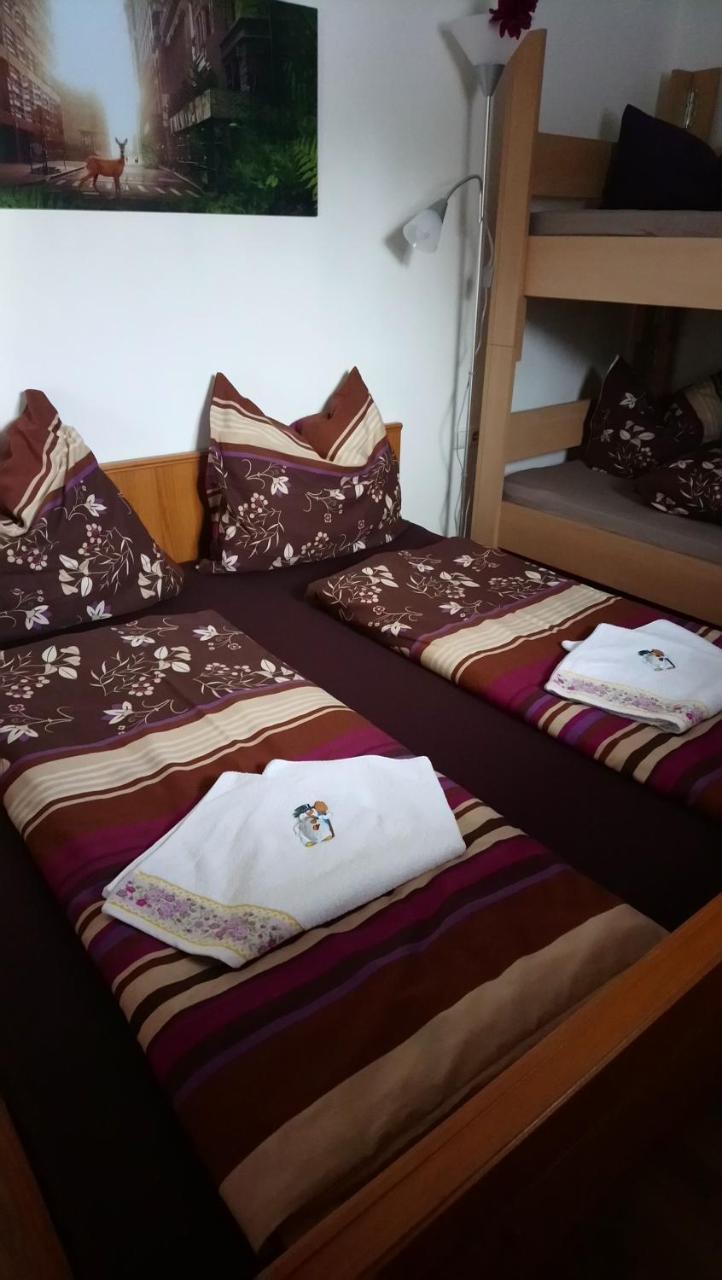 Haus Wastl Apartment Russbach am Pass Gschuett Ngoại thất bức ảnh