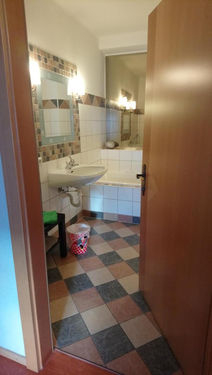 Haus Wastl Apartment Russbach am Pass Gschuett Ngoại thất bức ảnh