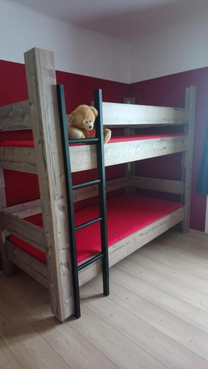 Haus Wastl Apartment Russbach am Pass Gschuett Ngoại thất bức ảnh
